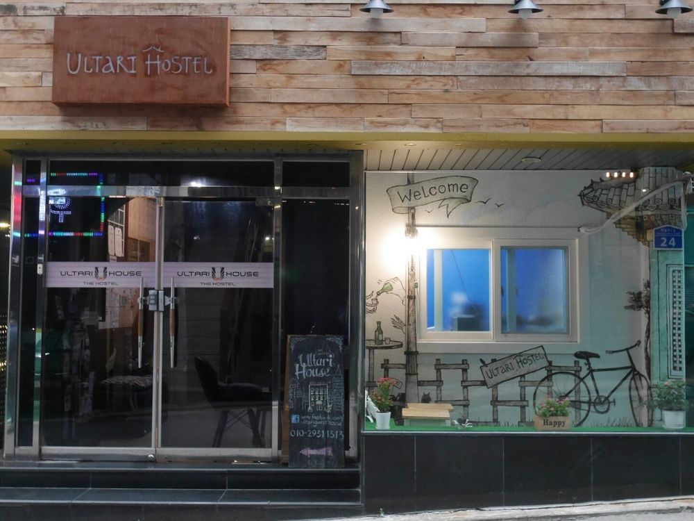 Sinchon Sisters Hostel Seúl Exterior foto