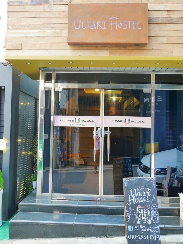 Sinchon Sisters Hostel Seúl Exterior foto