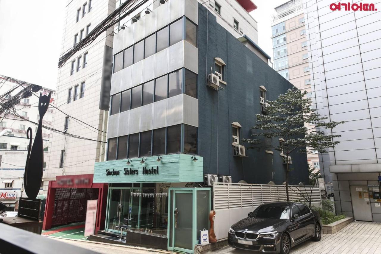 Sinchon Sisters Hostel Seúl Exterior foto